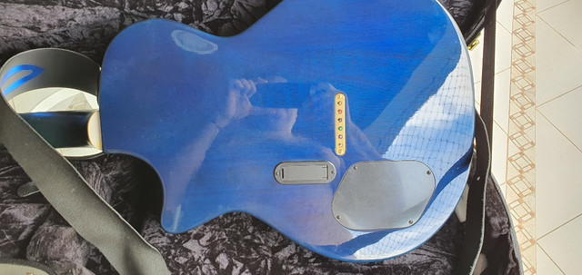 Guitarra Hybrid Crafter SAT-QMOS - Foto 2