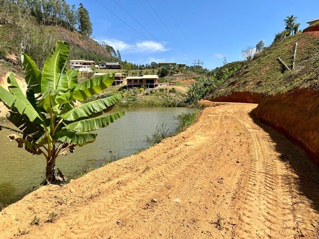 LINDO TERRENO EM SANTA TERESA, CONDOMÍNIO FECHADO - Foto 2