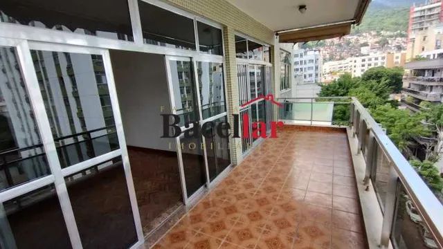 Apartamento - / Residencial / Tijuca
