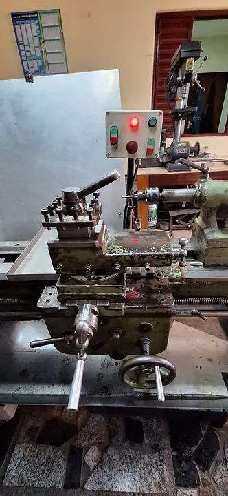 Torno herrero - Foto 2