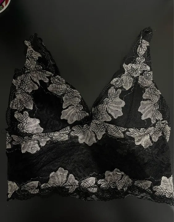 top de renda preto