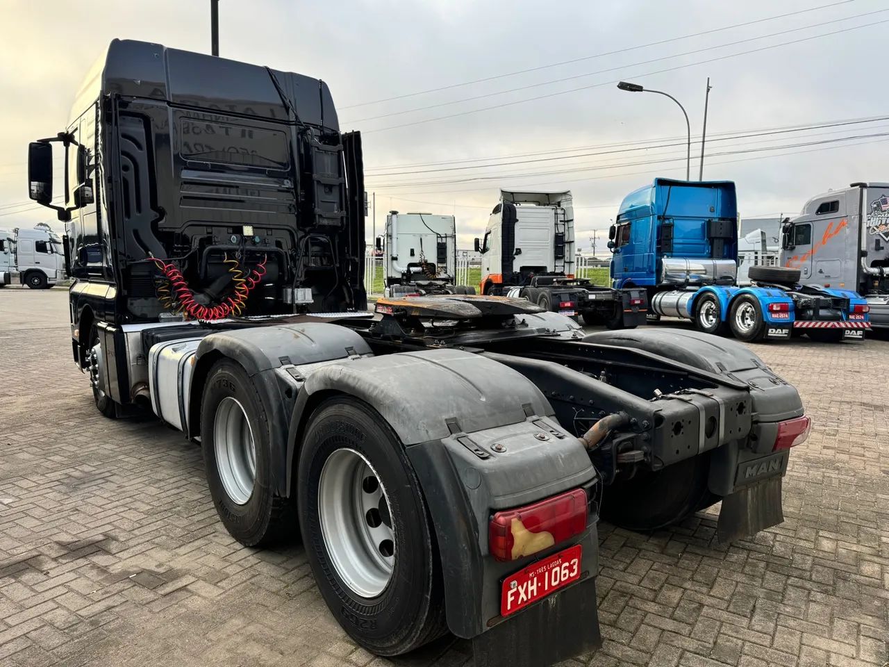 Man TGX 2015 28.440 6x2 automático motor novo  - Foto 6