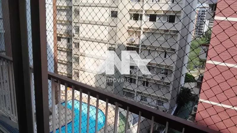 Apartamento - / Residencial / Jardim Botânico