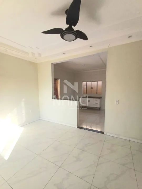 Venda de Casas / Padrão na cidade de Ipeúna - Foto 4
