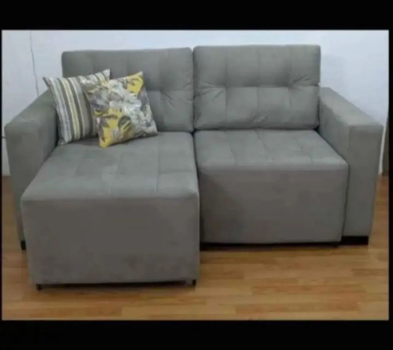 Sofá Retrátil de 3 Lugares Bege - Foto 4