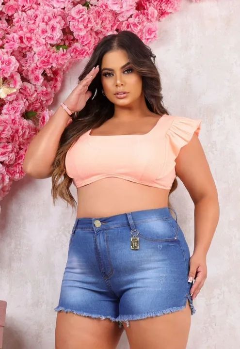 Short Jeans Feminino Plus Size R$ 50 + Lindo Brinde<br>