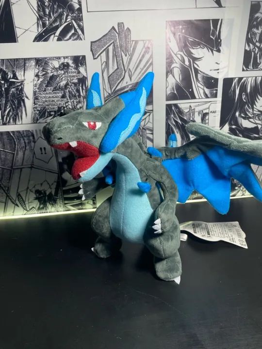 Pelúcia Pokémon charizard X - Foto 4