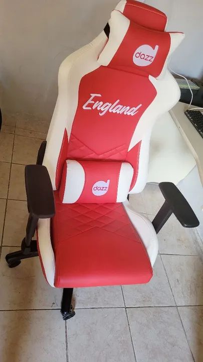 Vendo cadeira GAMER NOVA!! - Foto 5