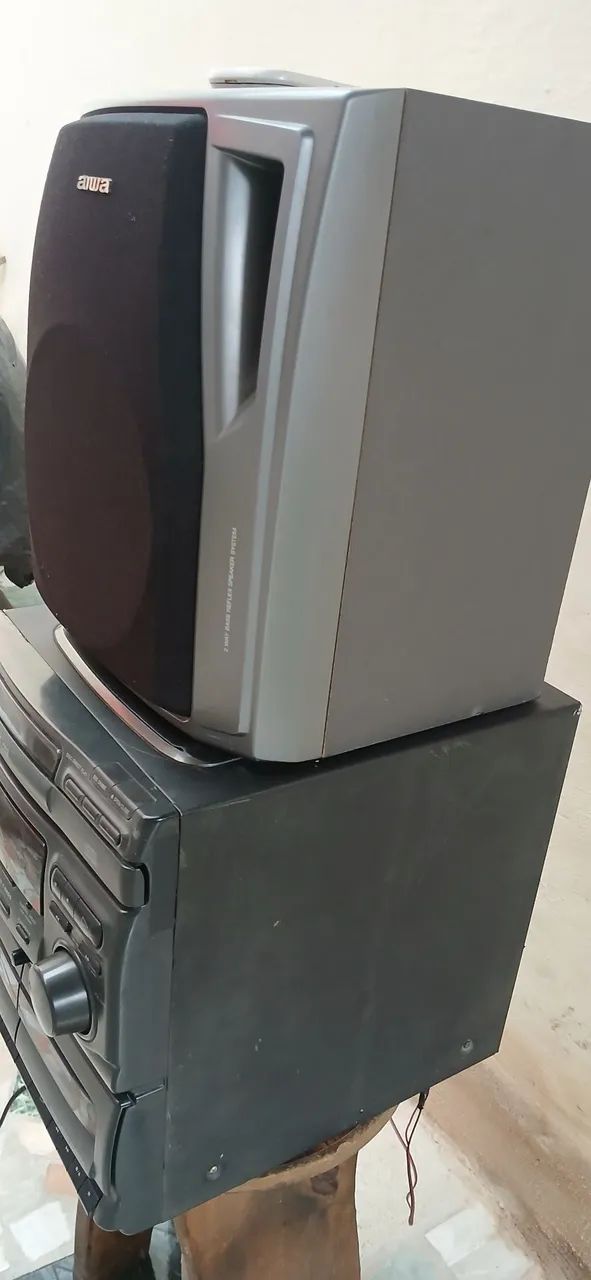Som Aiwa com CD Player e toca-fitas - Foto 5