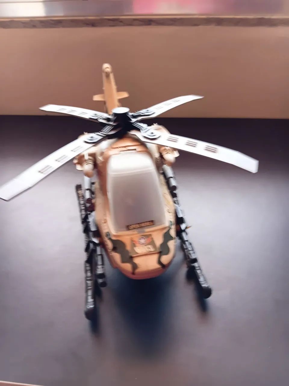 Helicóptero de combate  - Foto 2