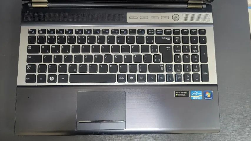 Samsung i5 Notebook64291873166849121
