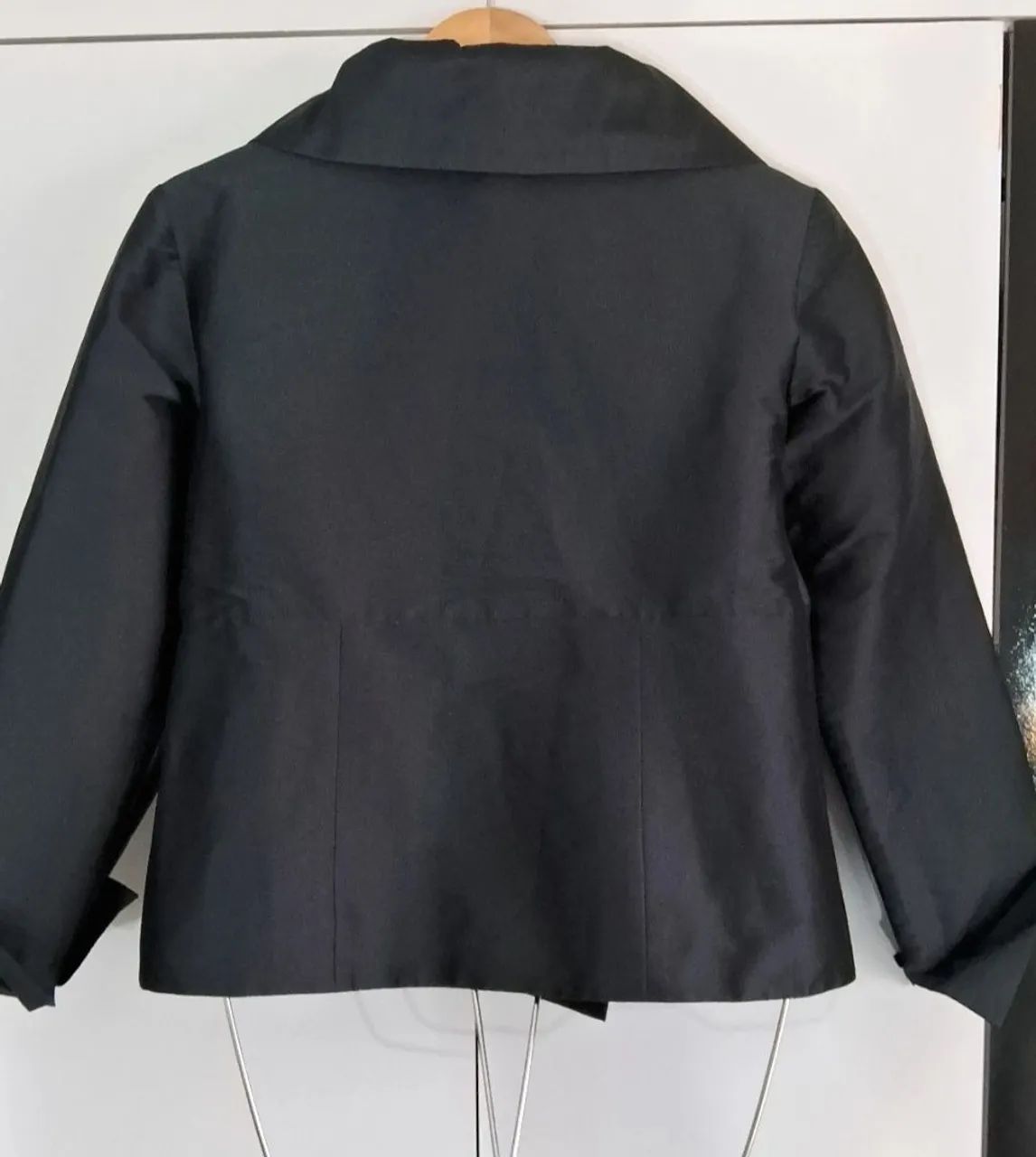 Blazer com  broche Besancon tam  - Foto 3