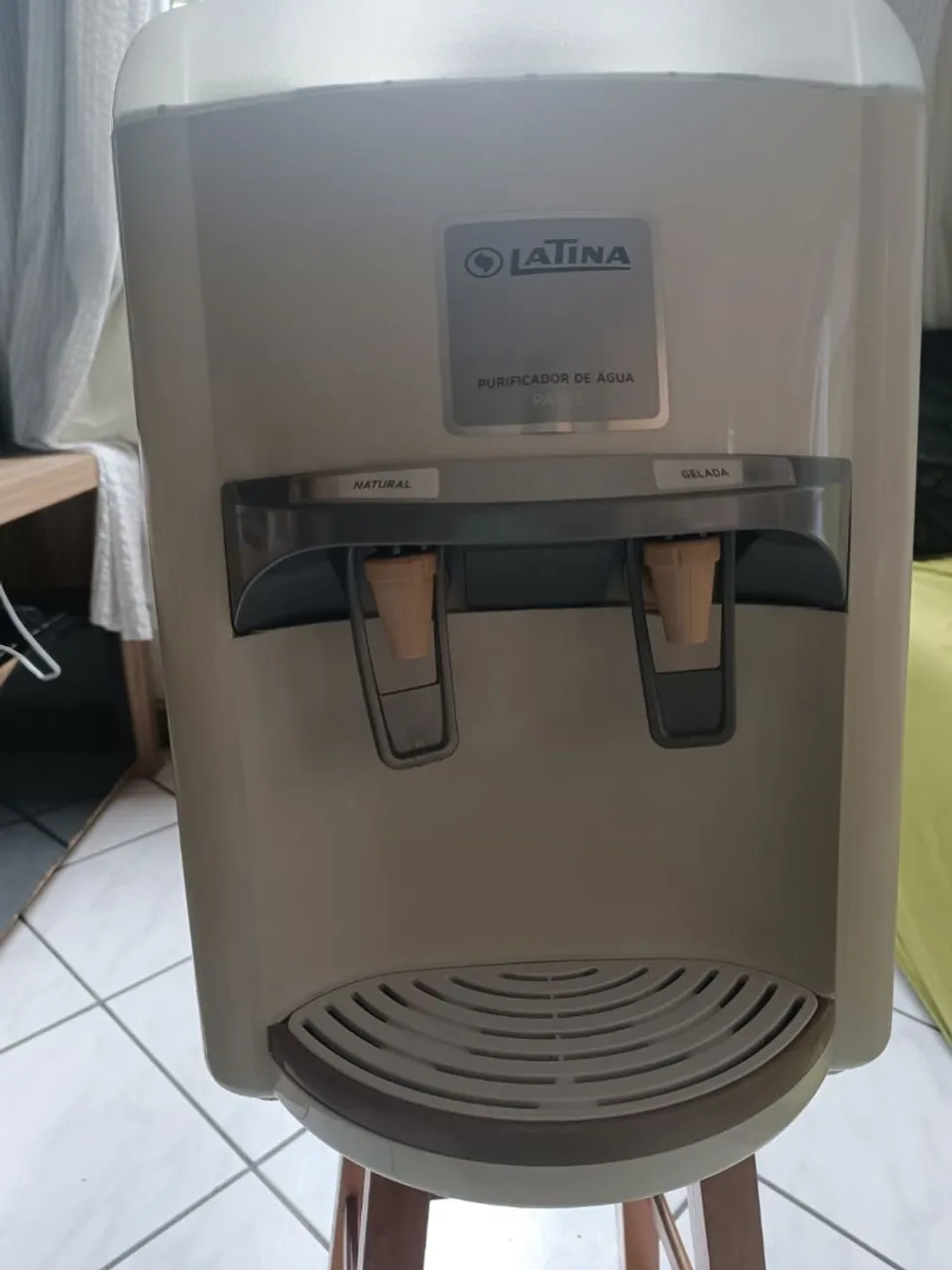 Purificador de Água Latina