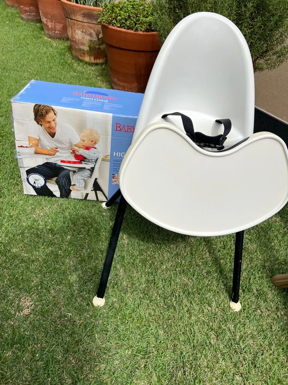 Cadeira alimentação baby Björn importada  - Foto 5