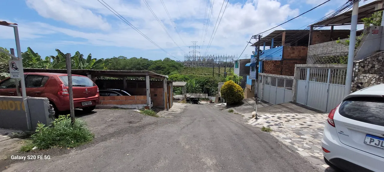 Vila São Francisco Casa com 3 apartamentos valor 210.000,00