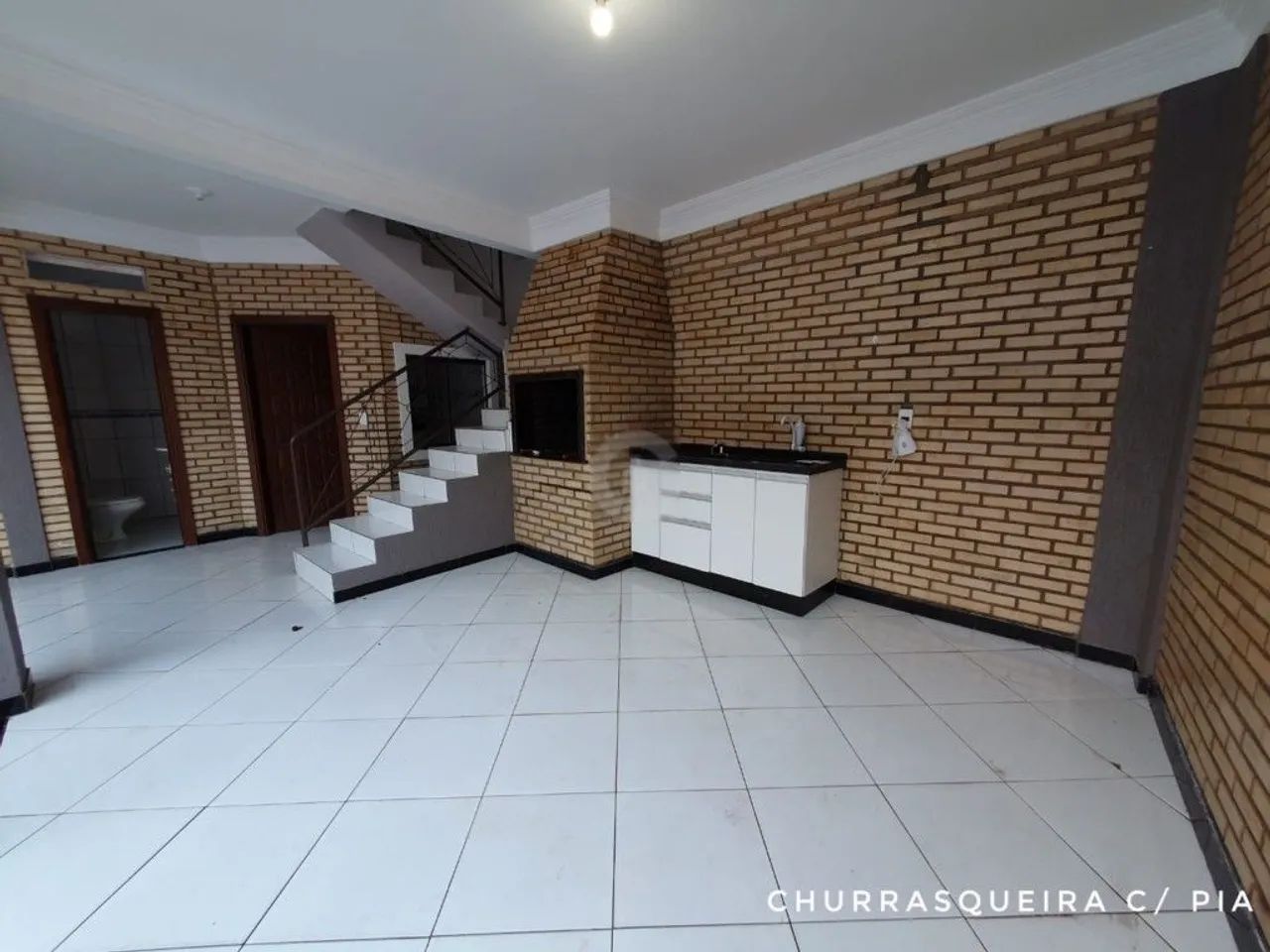 Sobrado com 4 quartos 2 Suítes, Garagem pra 5 carros, cozinha, área Gourmet, piscina - Foto 5
