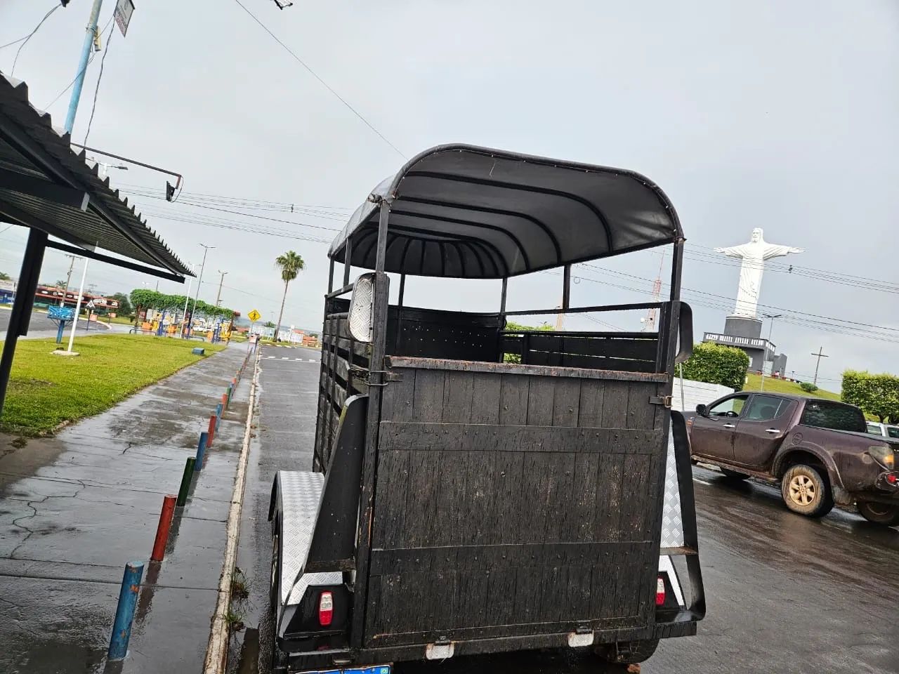 Trailer para dois cavalos  - Foto 3