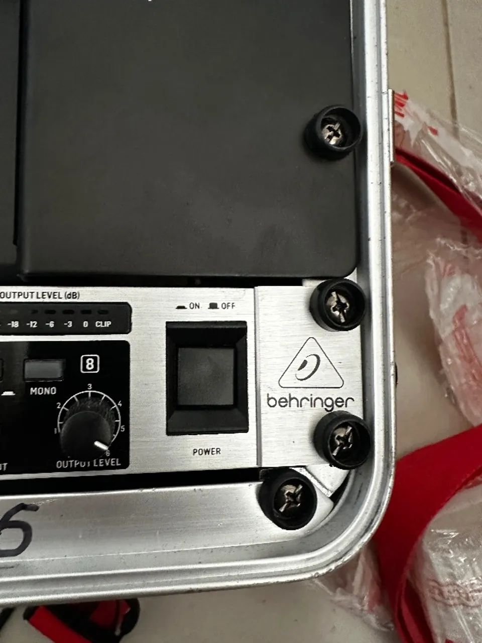 Mesa de som digital Mackie DL16S + Powerplay + Case - Foto 6