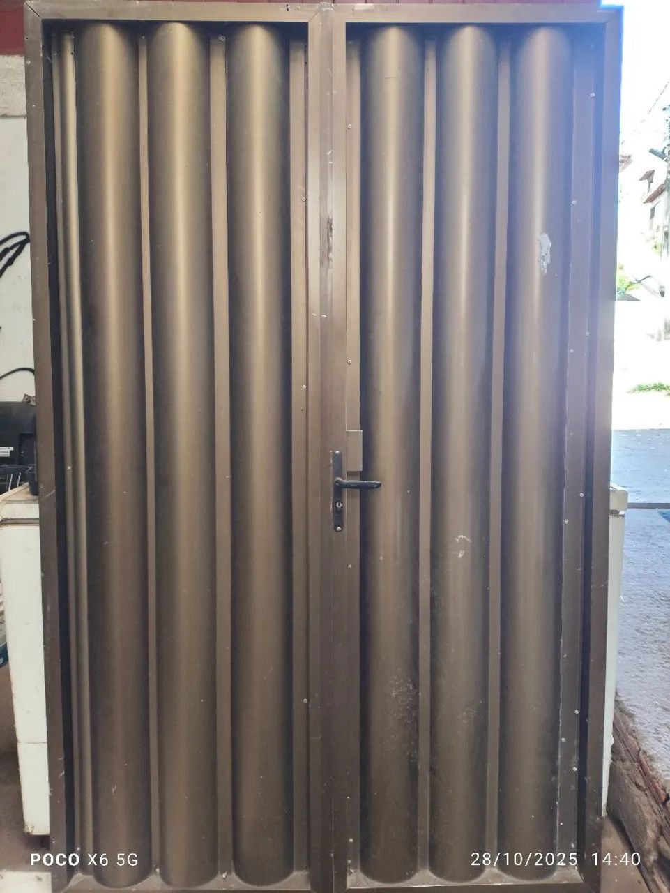 Vendo portão de alumínio  - Foto 3