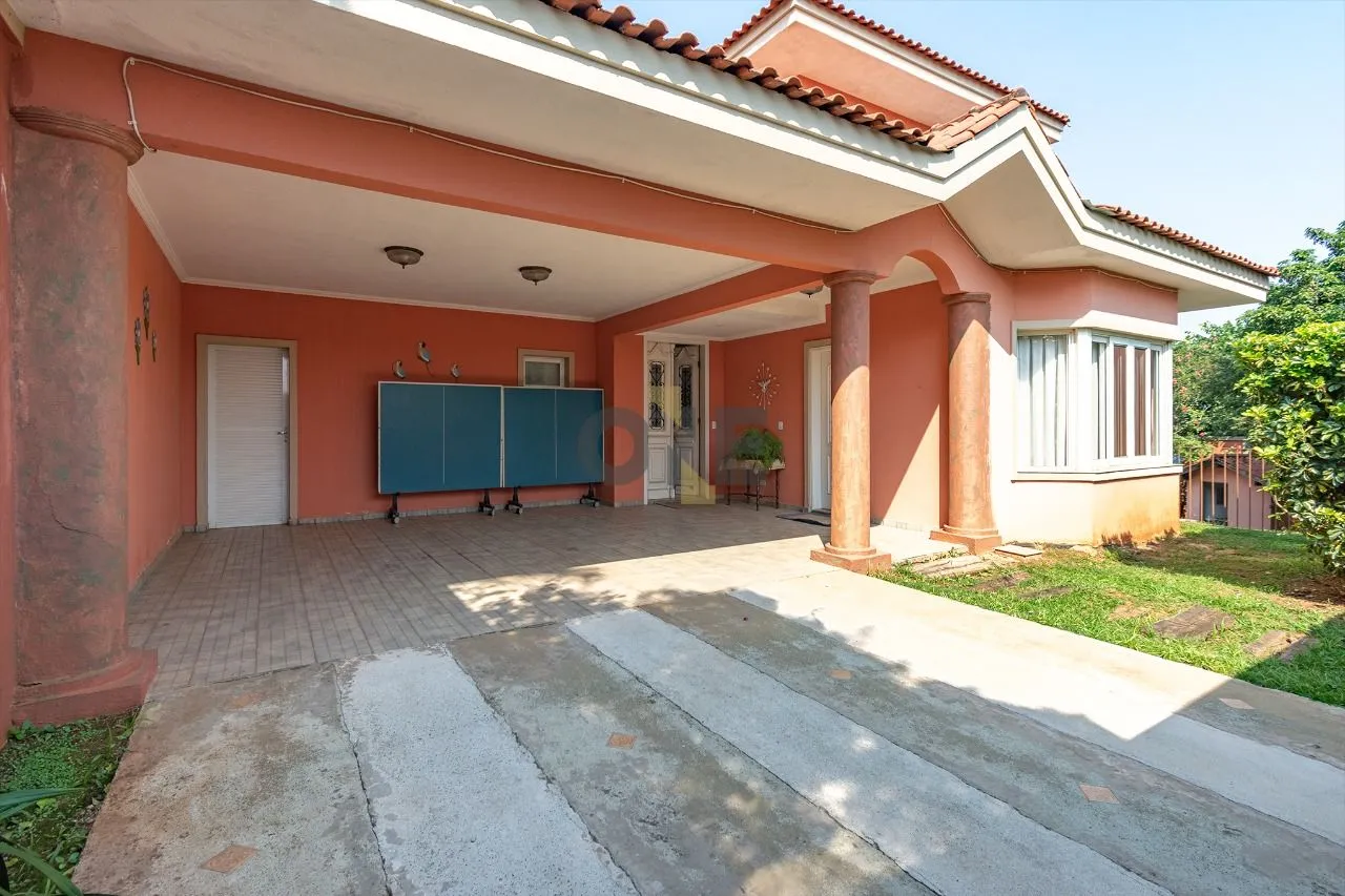 Casa 3 dormitórios, sendo 3 suítes para venda ou locação - Granja Viana - Cotia - SP