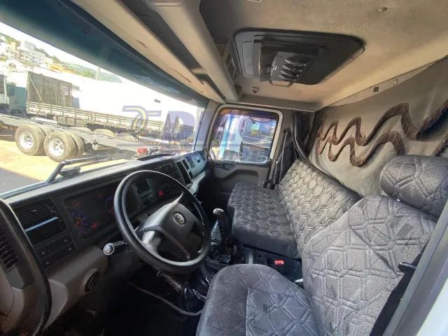 VW/24.280 6x2 Baú Câmara Fria 2014 - Foto 5