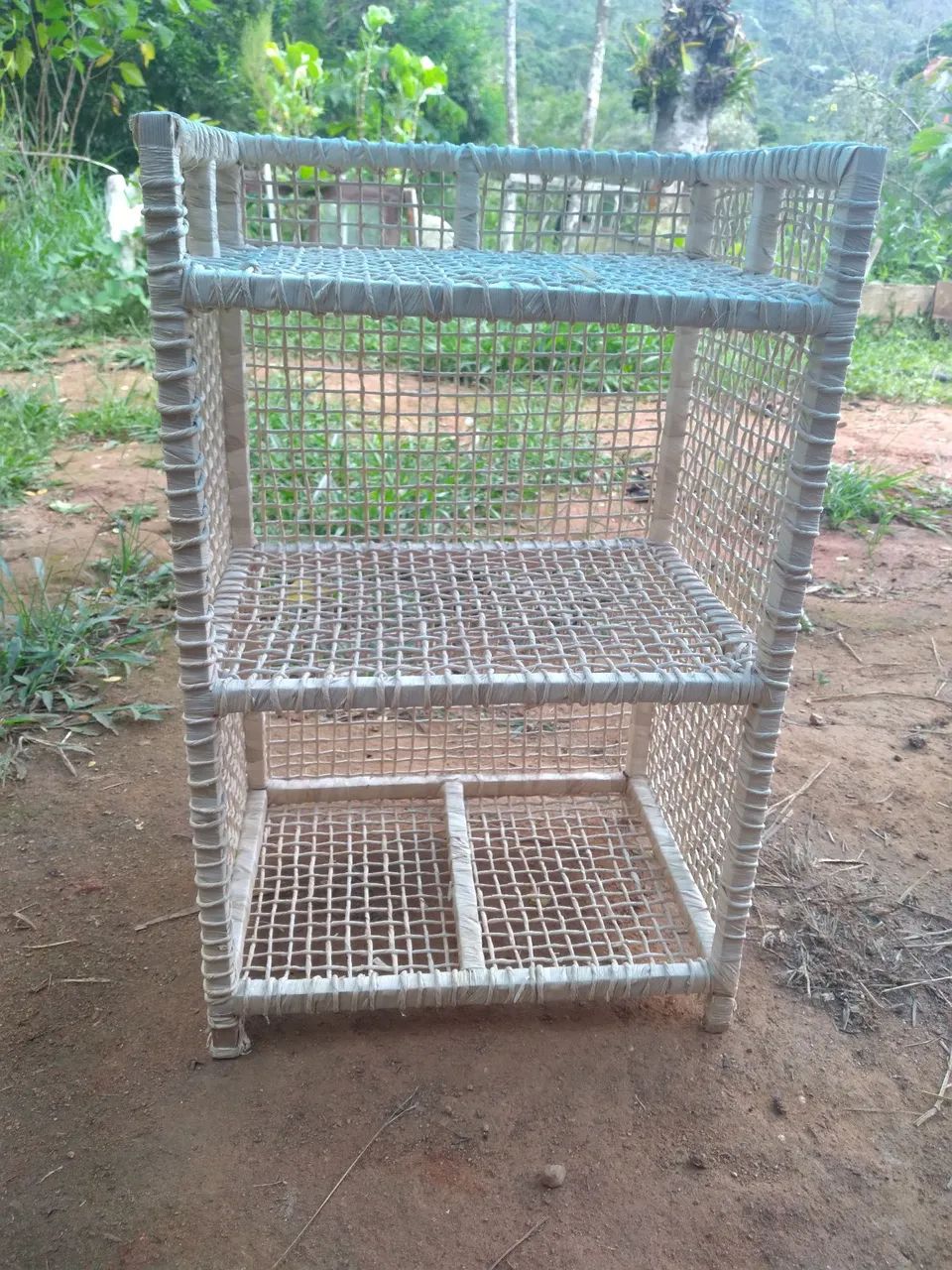 Prateleira de palha 