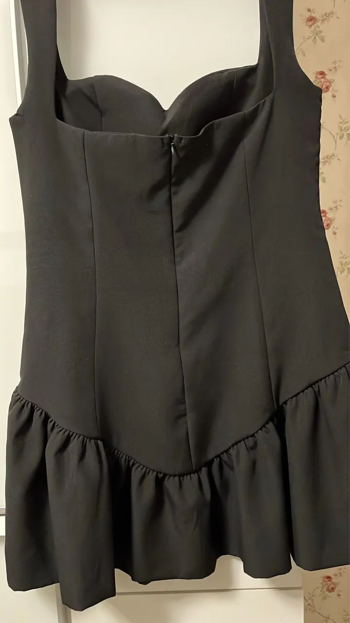 Vestido balonê preto  - Foto 3