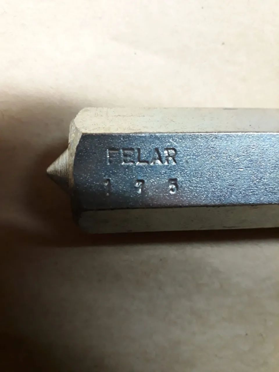 Extrator do pivô de direção da D-10/20, C10/20 Opala e Caravan. - Felar 175 - Foto 4