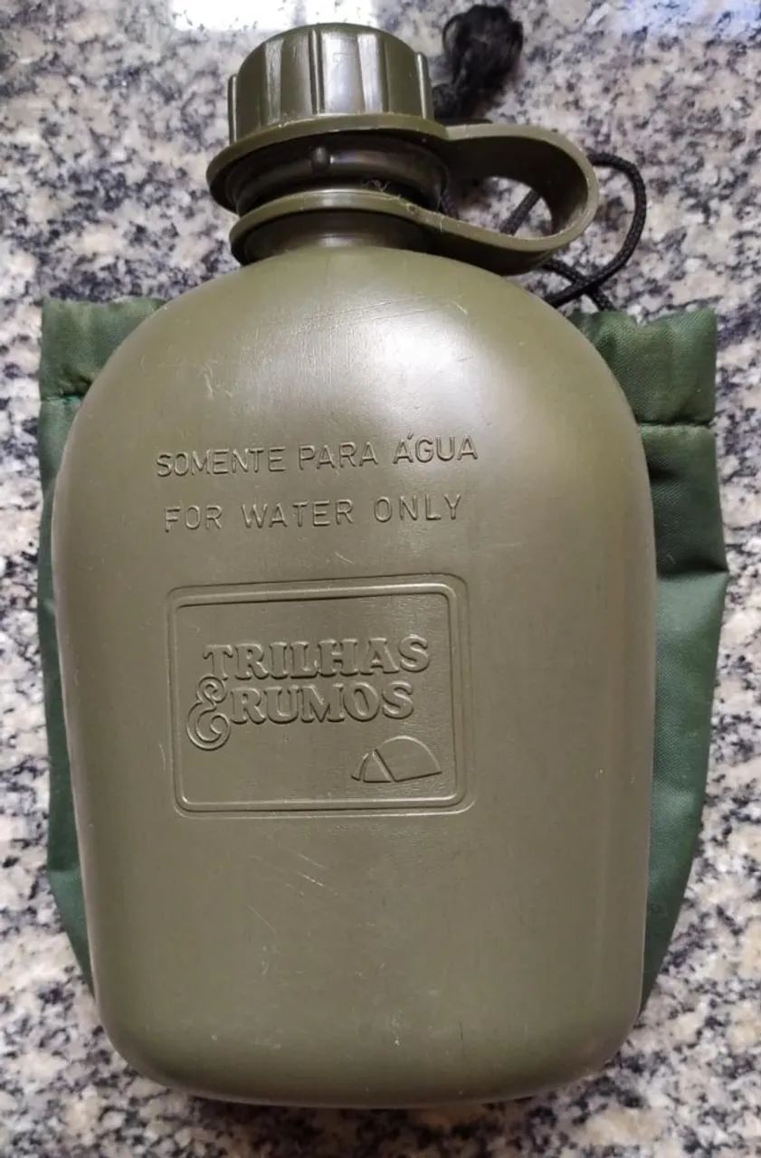 Cantil Trilhas e Rumos Verde Musgo com Capa na mesma cor usado em bom estado  - Foto 2
