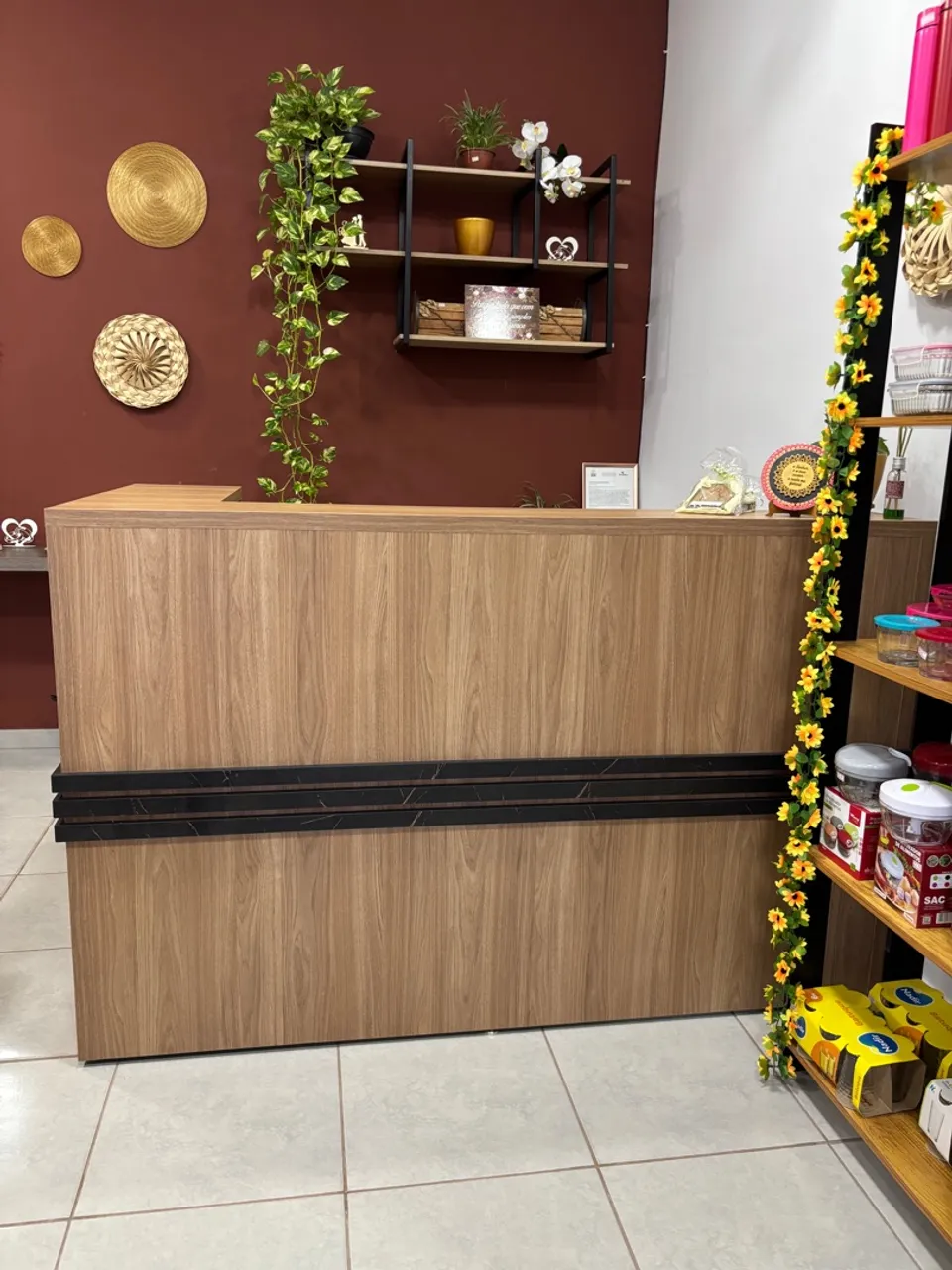Balcão de escritório moderno1.70 frente x90 x 1.10 de altura