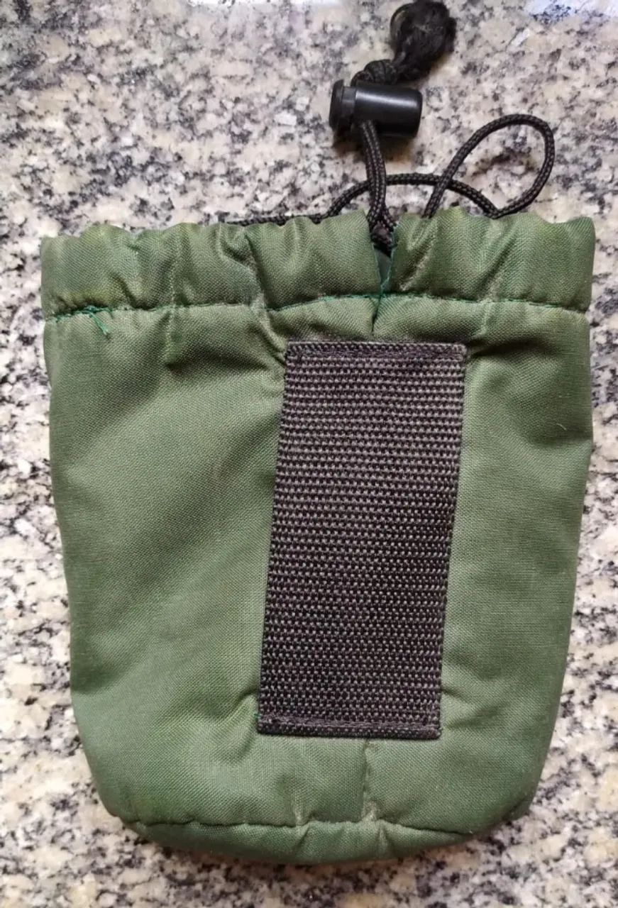 Cantil Trilhas e Rumos Verde Musgo com Capa na mesma cor usado em bom estado  - Foto 4