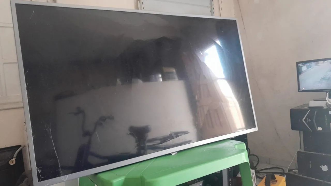 TV LCD 50 polegadas. 