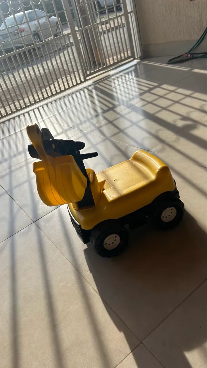 Trator Escavadeira - Foto 3