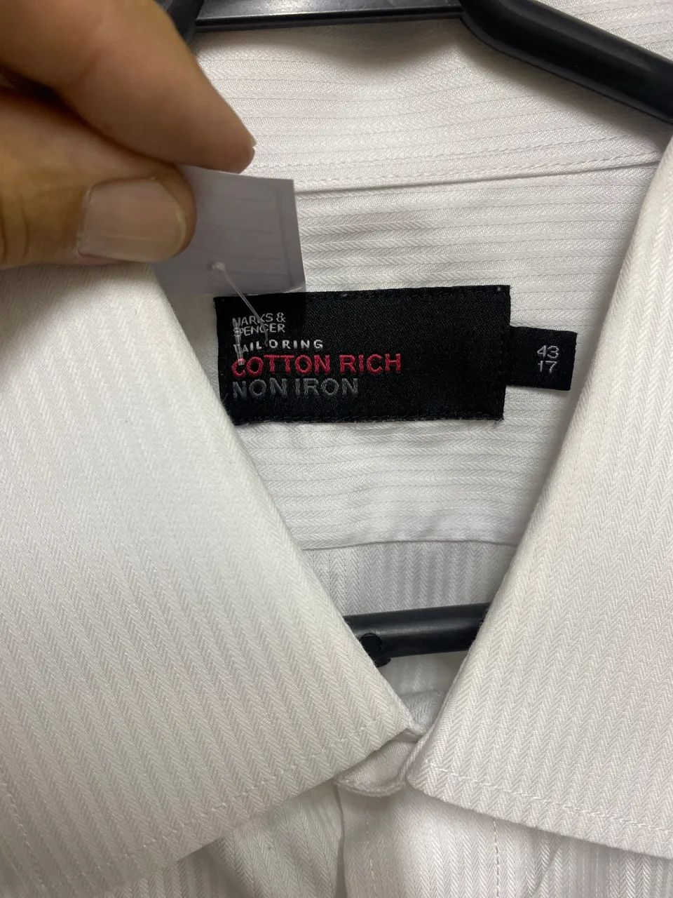 Camisa Branca Inglesa Marks&Spencer Tam. 6 - Foto 2