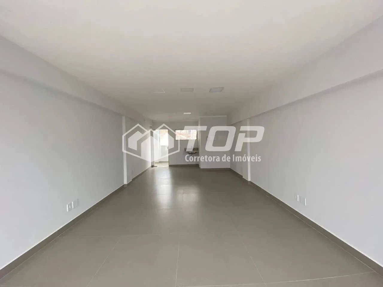 Sala comercial para locação com aprox 43,00m² no bairro Independência - Foto 5