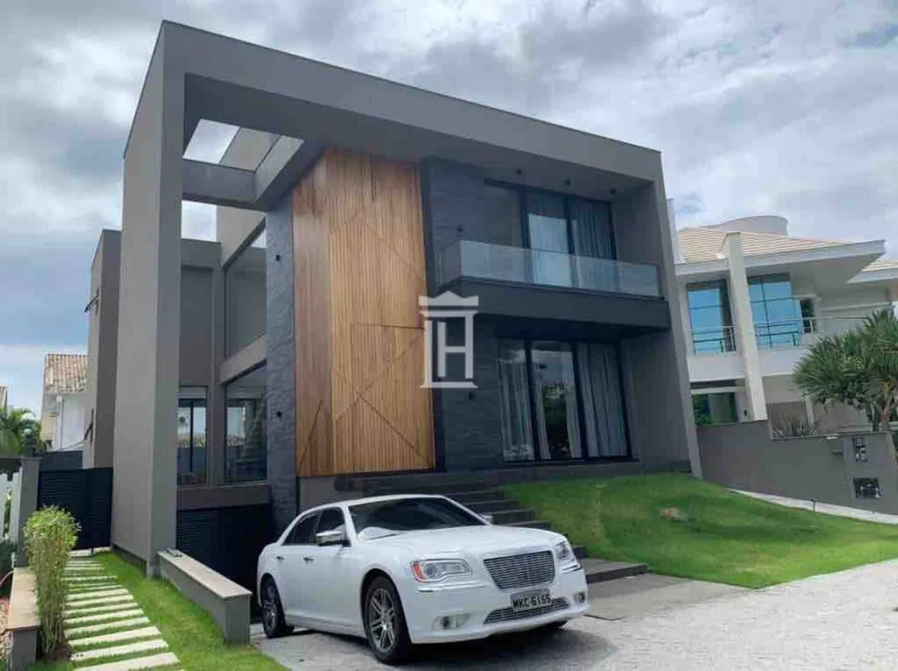 Casa de alto padrão em Jurerê Internacional