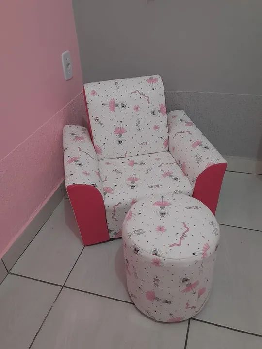 Poltrona Infantil com Puff - Bailarina