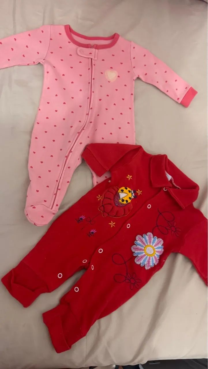 Macacão de bebê com vestido floral - Foto 5