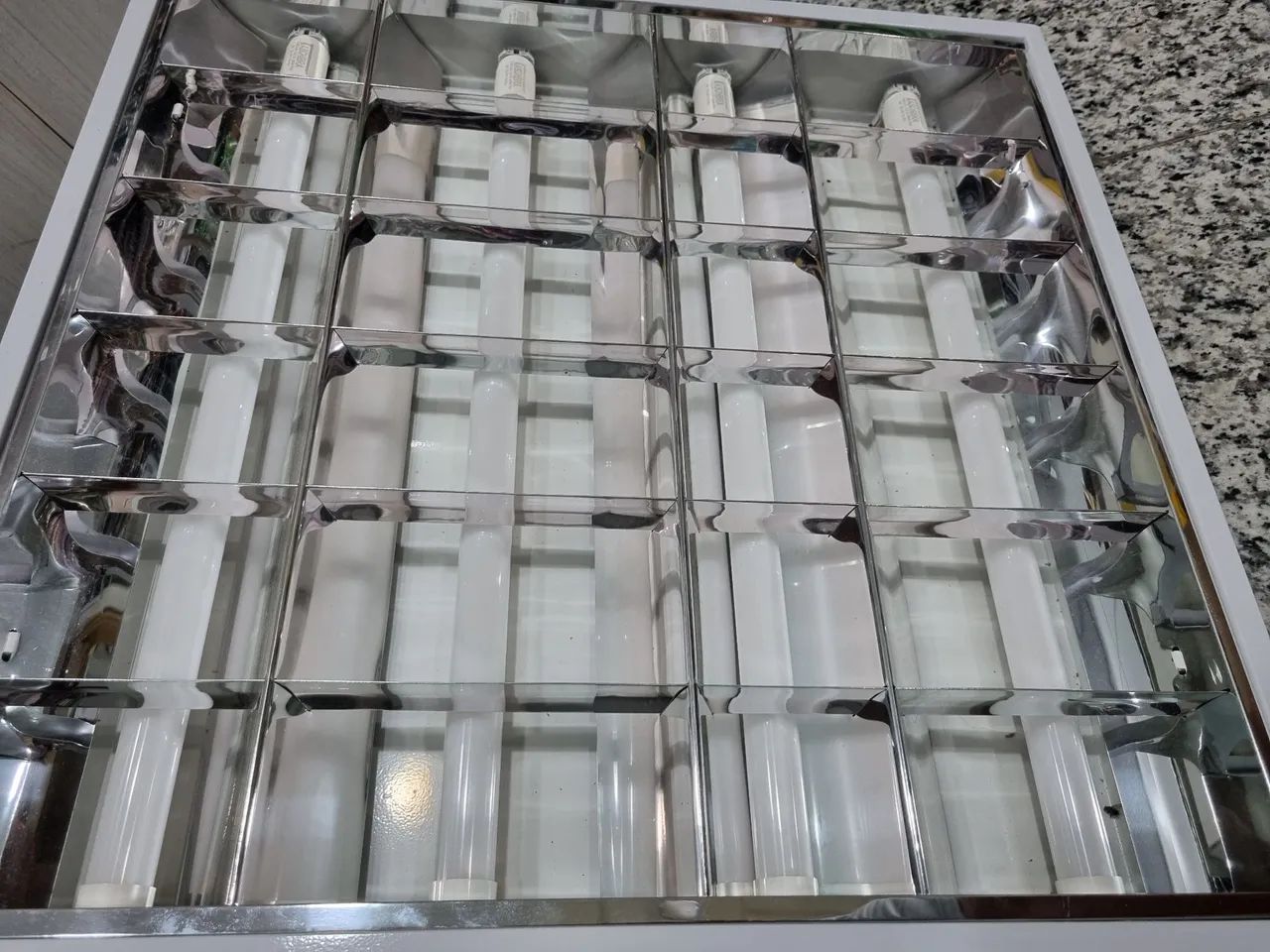 Luminária calha comercial  - Foto 2