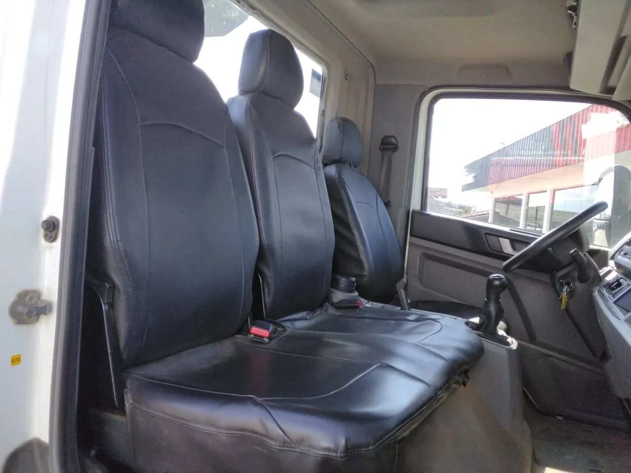 Volkswagen 9.170 Delivery 2p (diesel)(E5) 2020/2021 Vamos Seminovos São Leopoldo - Foto 8