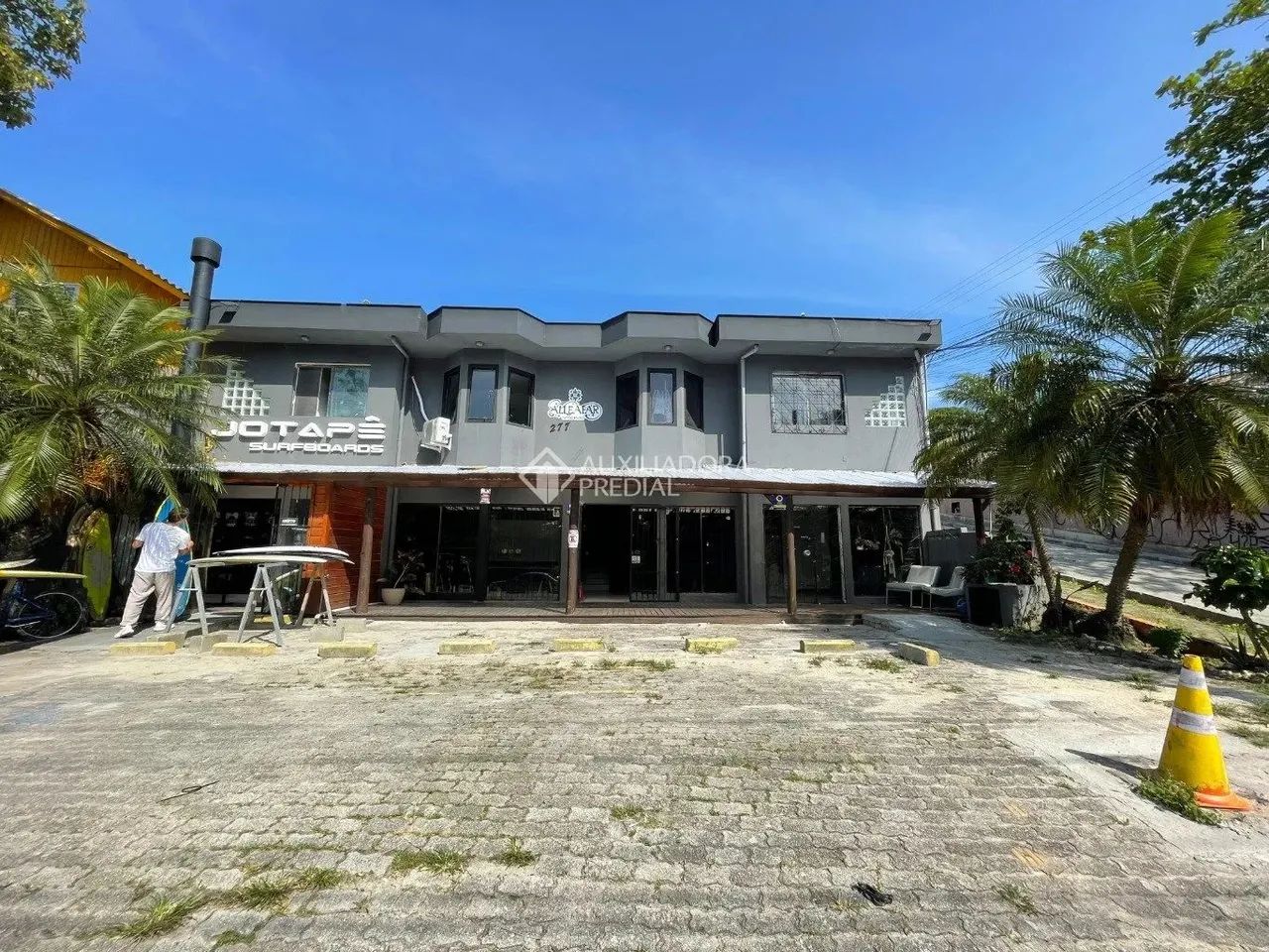 Loja no bairro Rio Tavares