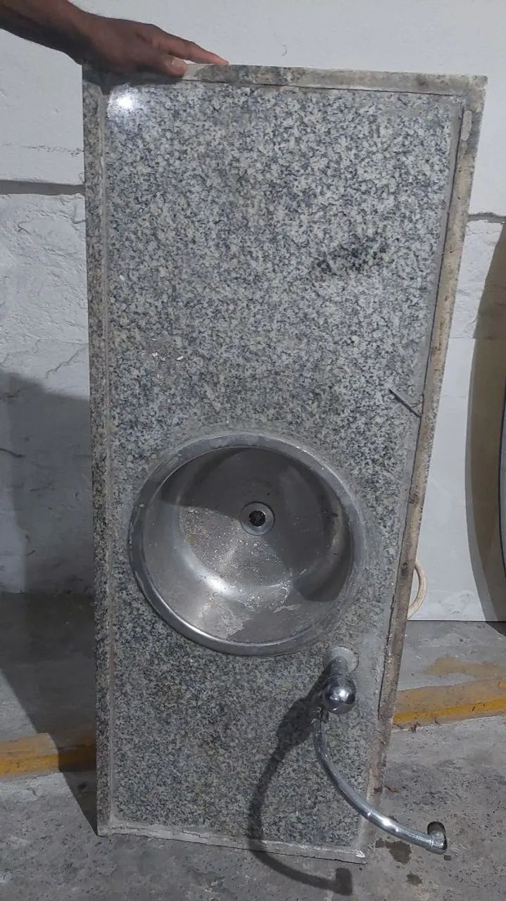 Pia de inox, cuba redonda com granito