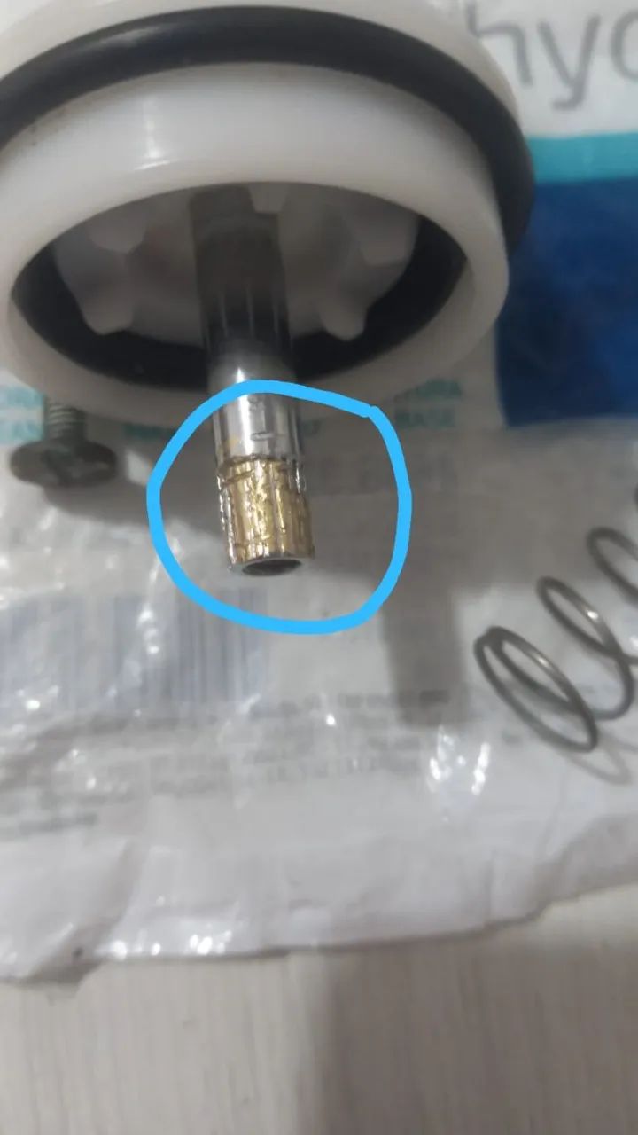 Reparo válvula Hydra com rosca do pino central  espanada usado.