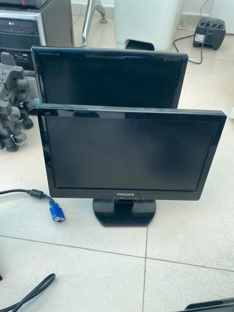 Monitor Dell / Philips / AOC/ Samsung 