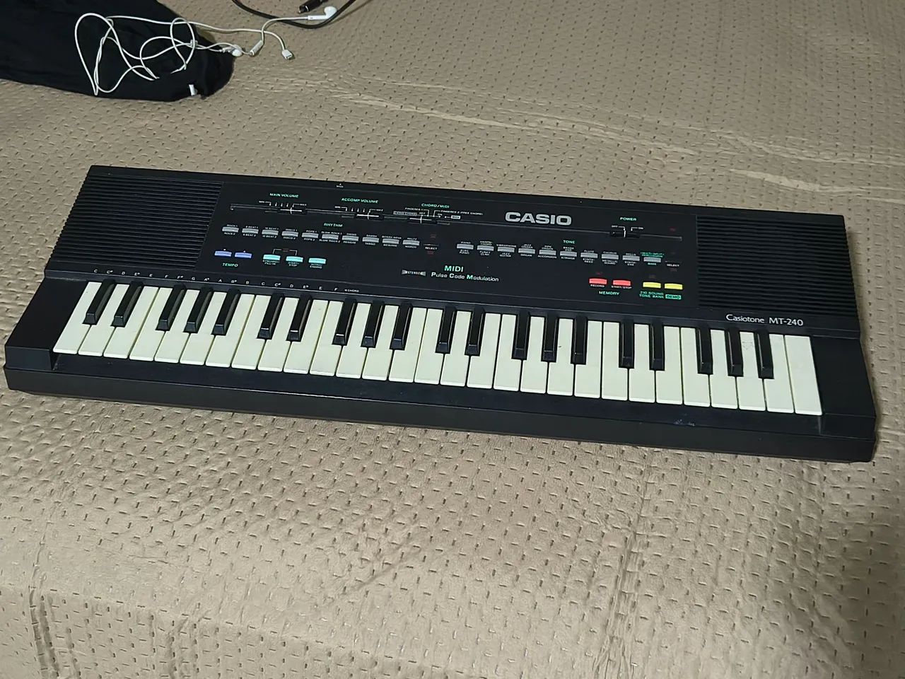 【ヴィンテージ】CASIO MT-240 カシオトーン MIDIシンセサイザー Vintage Casio MT-240 キーボード MIDIシンセサイザー - メルカリ