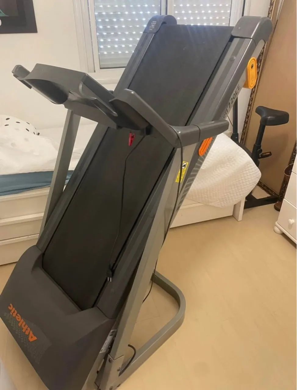 Esteira Athletic - Ótima para exercícios! - Foto 2