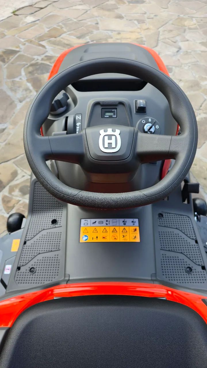 Trator Cortador de Grama TS219TFM Husqvarna  - Foto 3