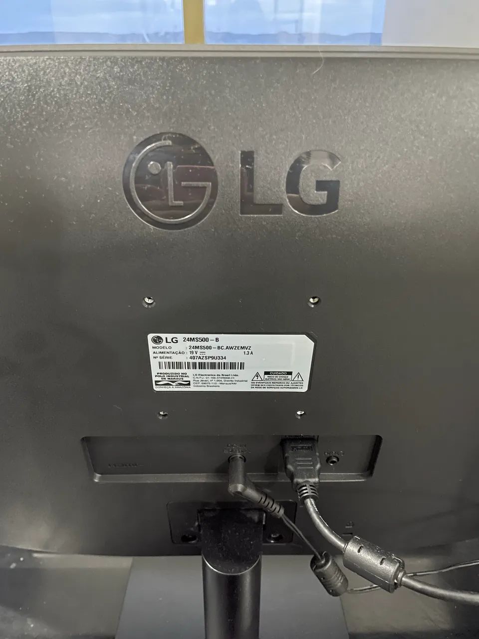 Micro-Tech Computer + LG 24" Monitor + Wireless Keyboard and Mouse - Ready to Use!64315686684161123