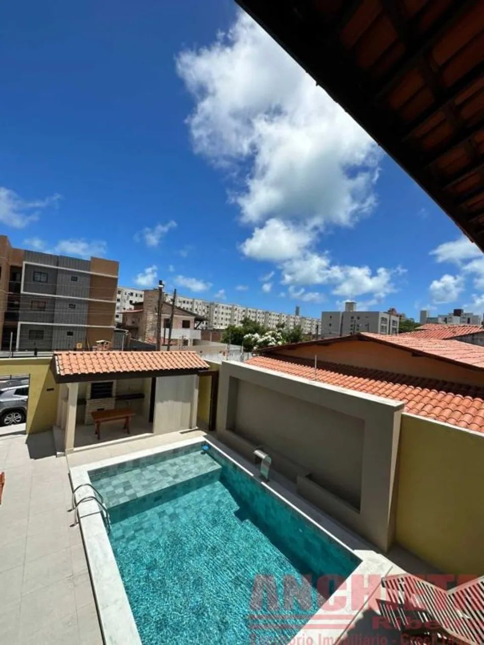 Vendo ou Alugo linda casa com piscina em Ponta de Campina