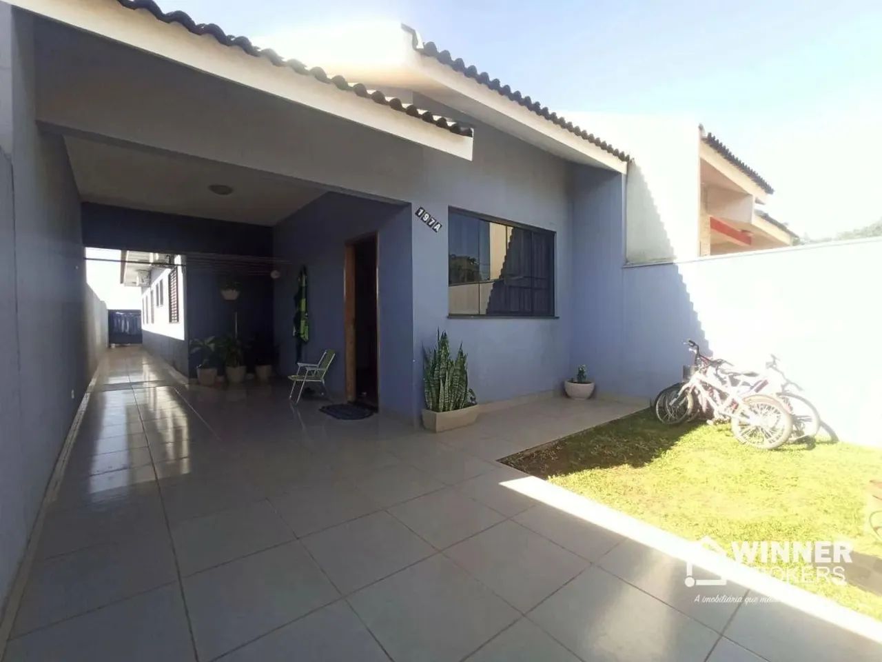 Casa com 3 dormitórios à venda, 99 m² por R$ 390.000,00 - Jd Montreal - Maringá/PR